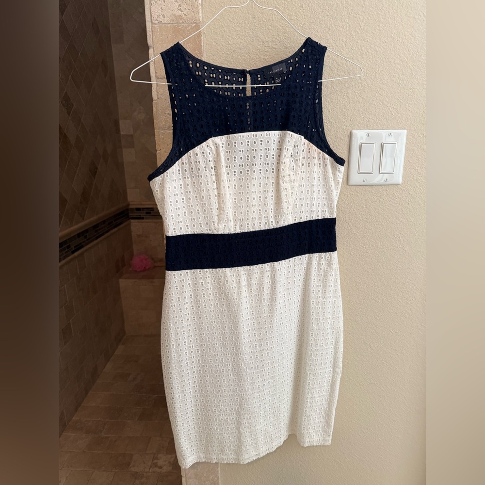 Talbots eyelet white & navy dress, size 6